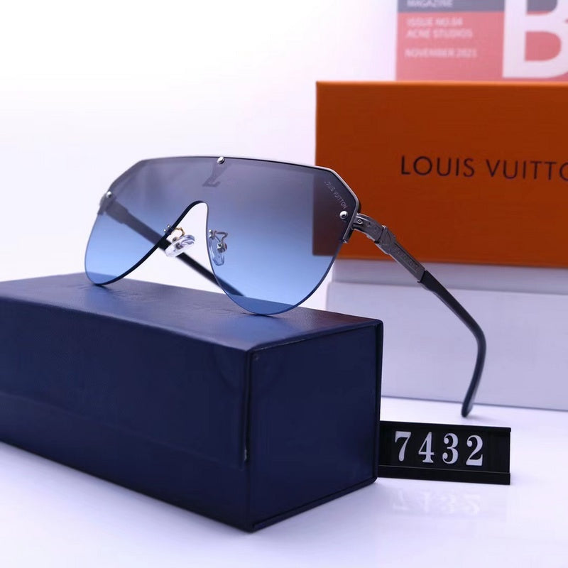 7432 Sunglasses with box