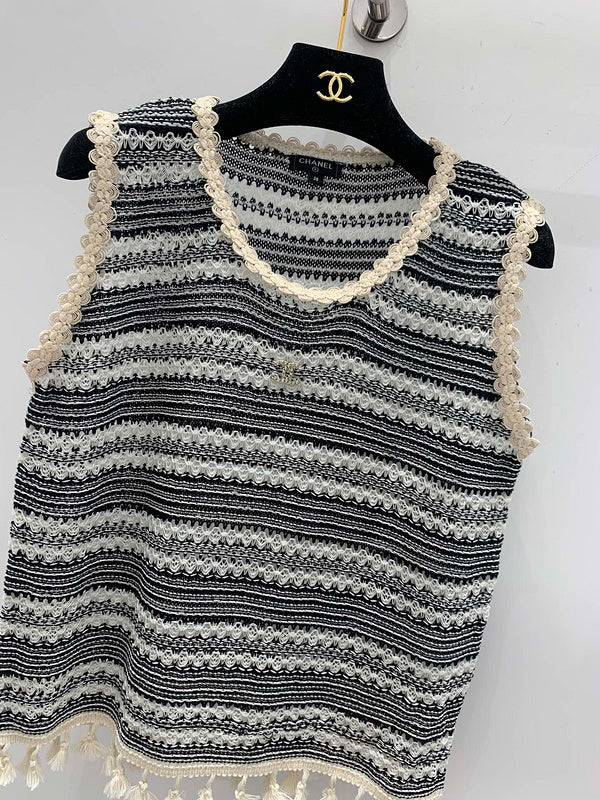 CHC132  Spring and summer new striped hollow knit vest clothes