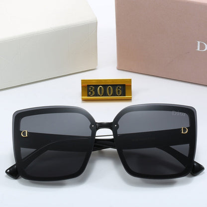 3006  sunglasses with box