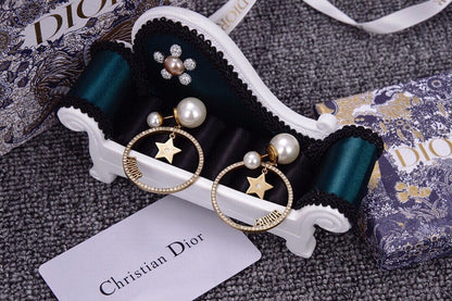 DE126  Classic five-pointed star pearl stud earrings  Jewelry