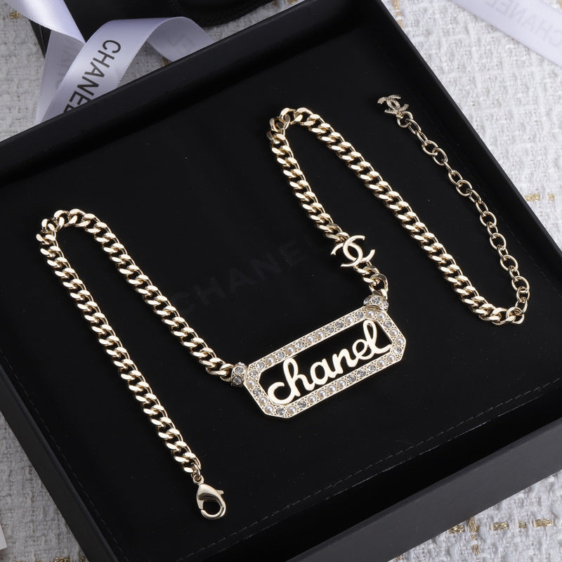 CHN68 Fashion necklace for men and women  Jewelry