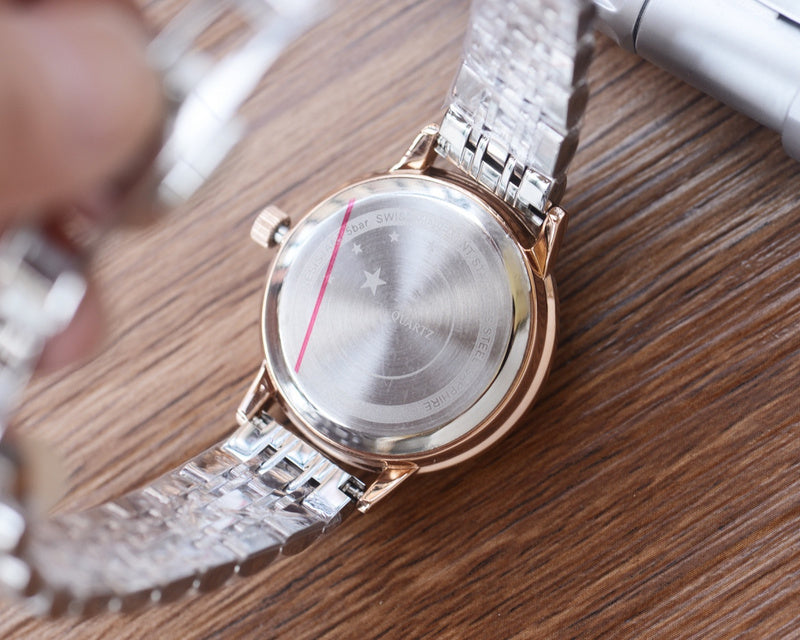 RW44  Women's watch simple design and elegant temperament