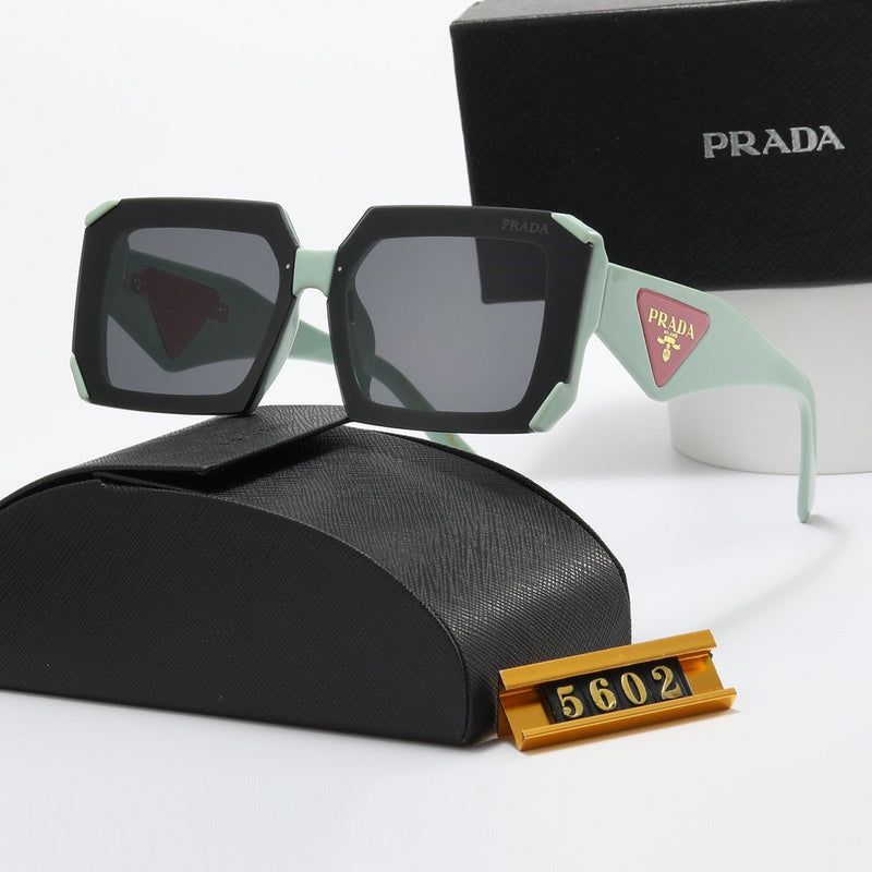 5602 Sunglasses with box