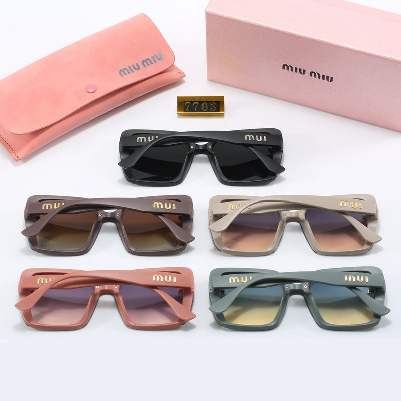 7703 Sunglasses with box