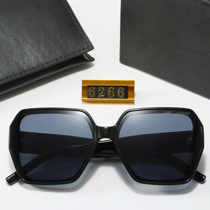 6266 Sunglasses with box