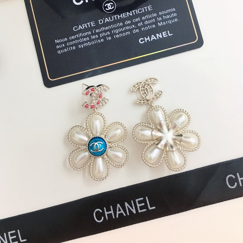 CHE141 Women's Fashion Flower Stud Earrings  Jewelry