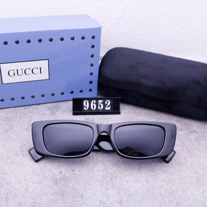 9652 Sunglasses with box