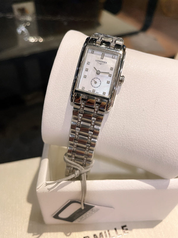 LW7 Exquisite two-pin watch for women