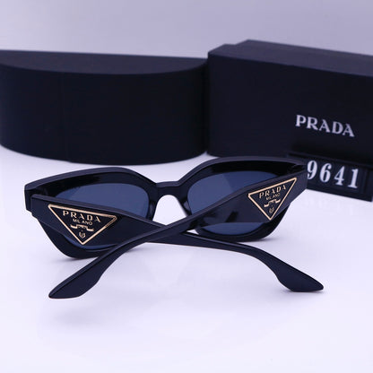 9641  Sunglasses with box