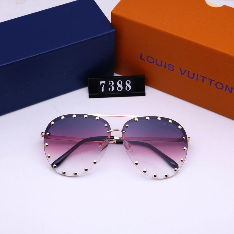 7388 Sunglasses with box