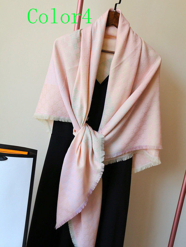 GSC21 Scarf 140-140CM 31% rayon, 28% cotton, 23% wool, 10% silk, 8% metal fiber