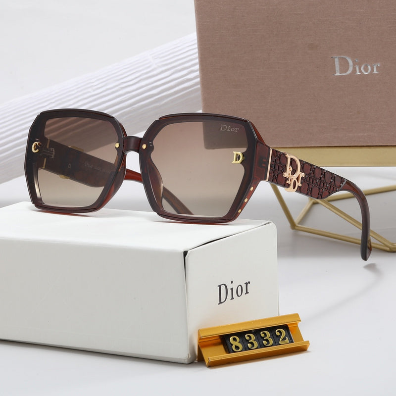 8332   Sunglasses with box