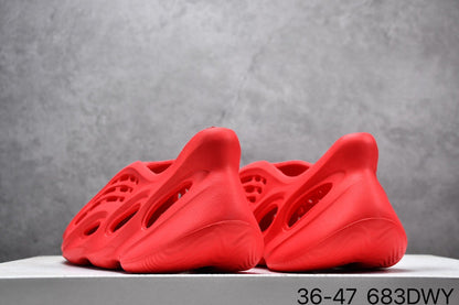 BYS17 Couples Yeezy shoes 36-46 with box