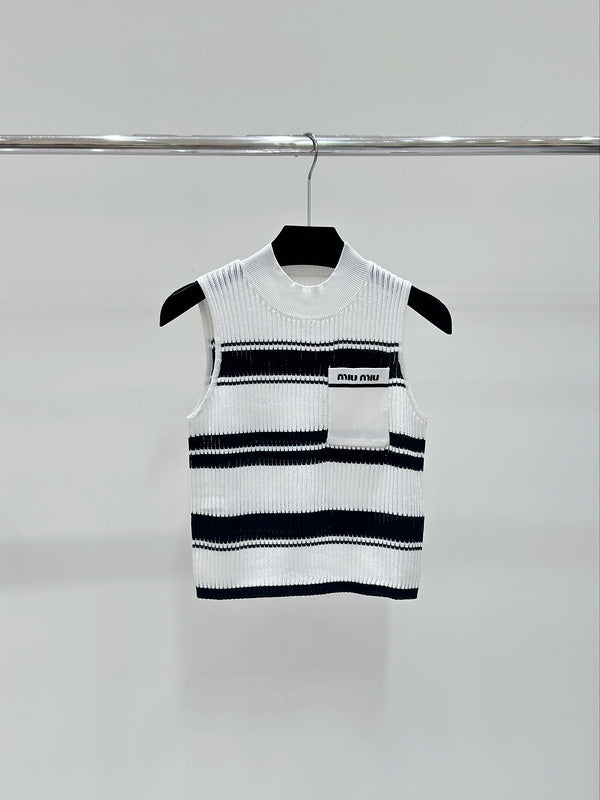 MIC7   Spring and summer new striped color contrast letter jacquard knitted crew neck vest  Clothes