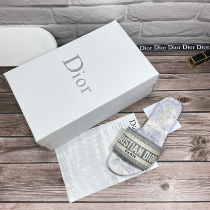 MJDS9 shoes women slippers with all packaging