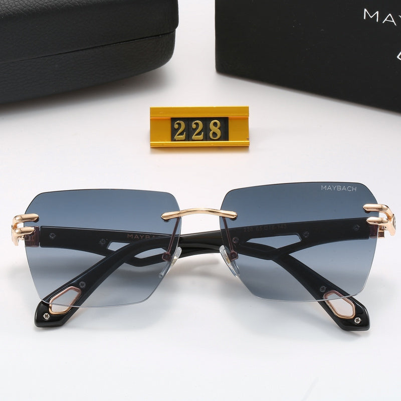 228  Sunglasses with box