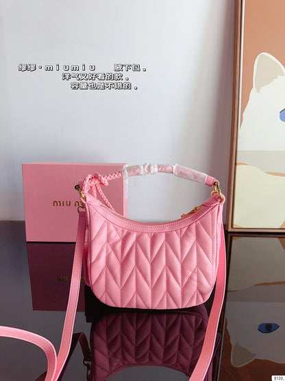 MBM1 Spring and summer ladies middle bag 21*7*15cm with gift box