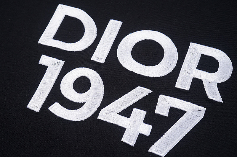 DIC024 New  Men's and women's letter T-shirt clothes