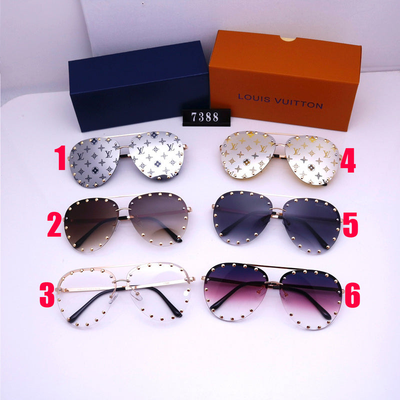 7388 Sunglasses with box