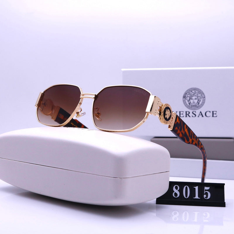 8015  Sunglasses with box