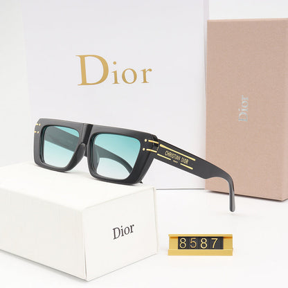 8587 Sunglasses with box