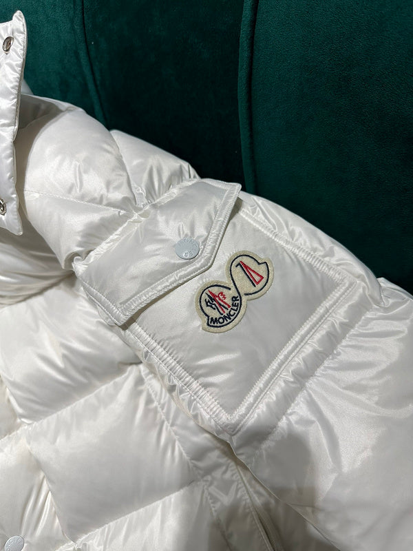 MKC50  Men's and women's down jackets