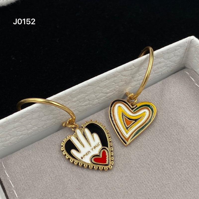 DIE24  Features cute love stud earrings  Jewelry