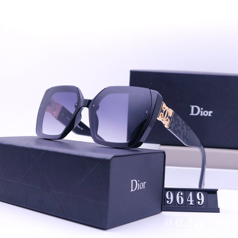 9649  Sunglasses with box