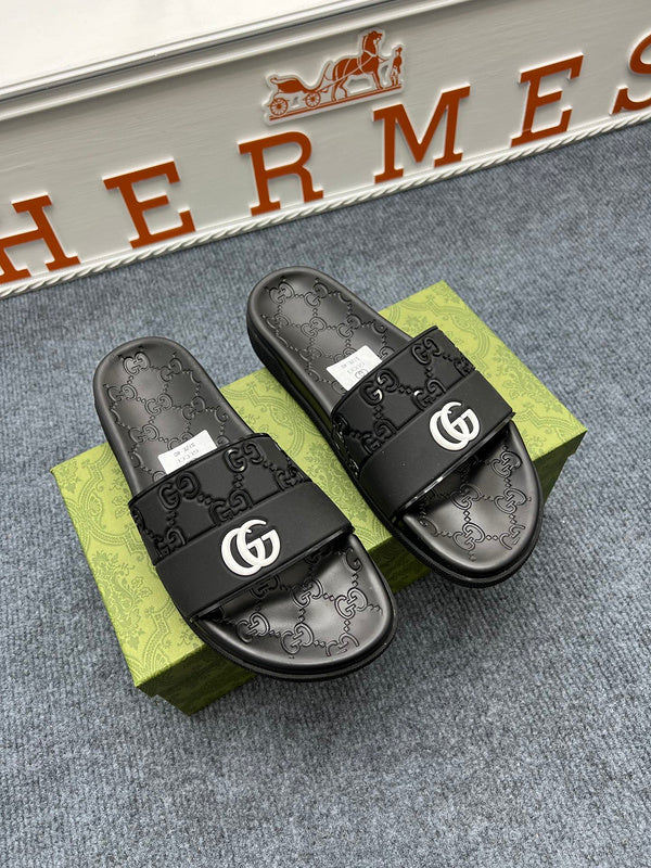 YGS09 Man Leather Slippers 38-45 Shoes with Box