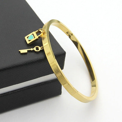 TB07    Lock Key Heart Oil Drop Bracelet Jewelry