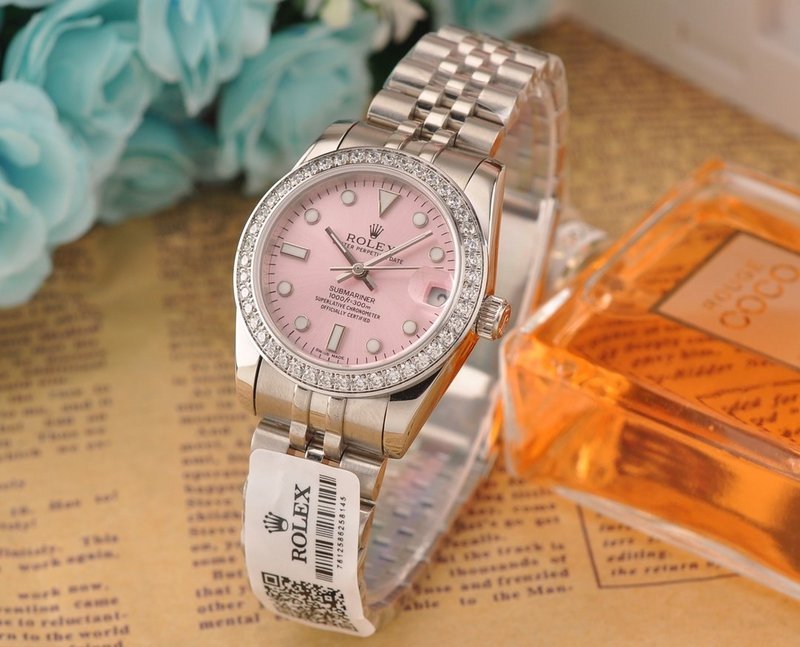 WC15 Electronics watch AAA 32MM  women Watch