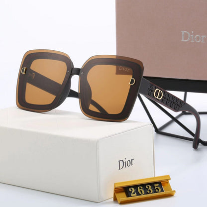 2635  Sunglasses with box