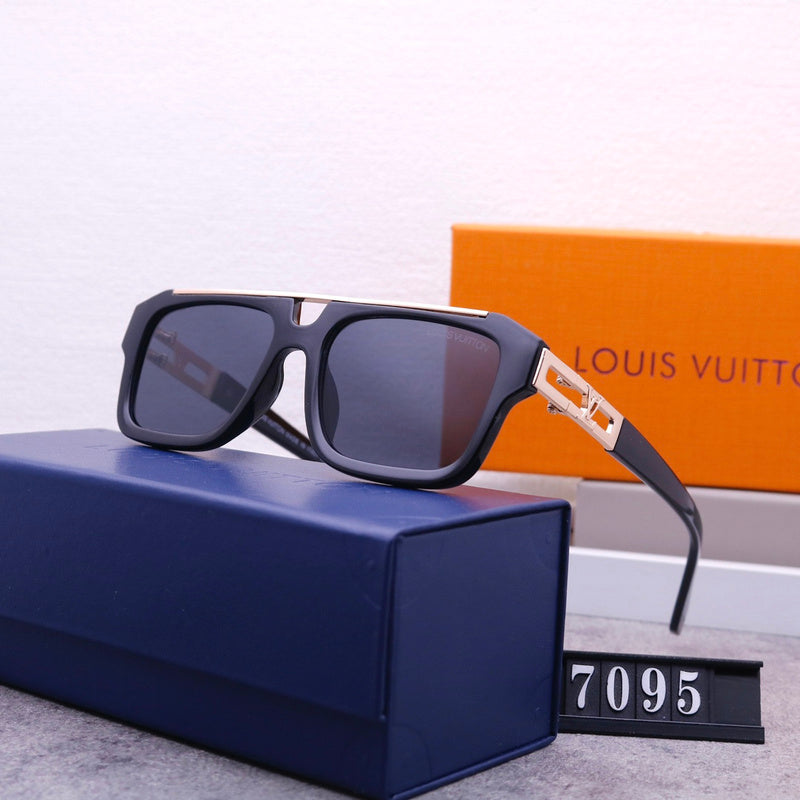 7095 Sunglasses  with box