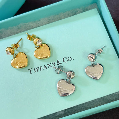 A1005  Heart-shaped diamond earring jewelry