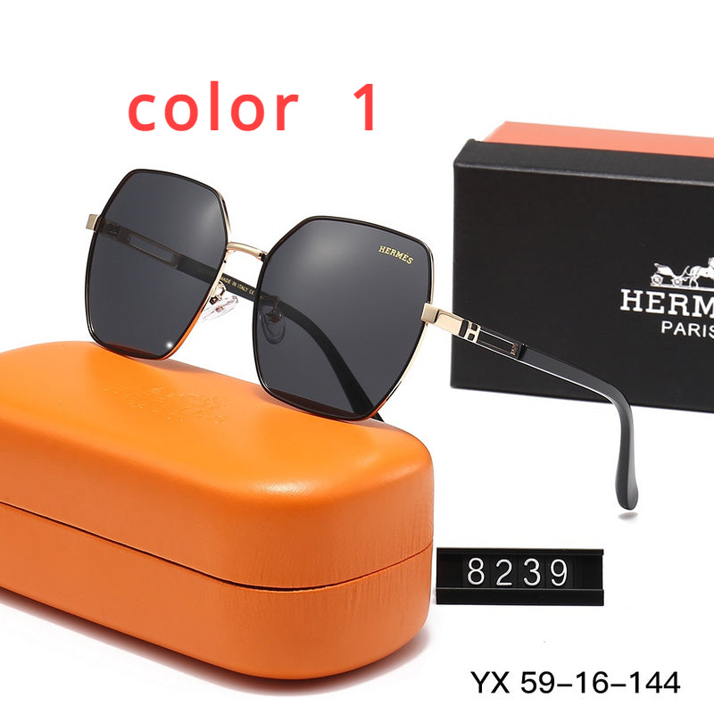 8239  Sunglasses with box